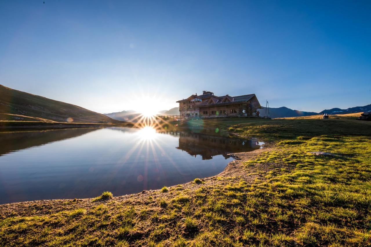 Sunny Valley Mountain Lodge Bormio Luaran gambar